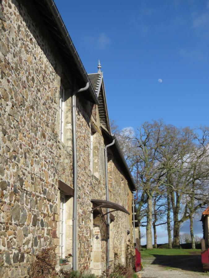 La Synchronicite - Chambres D'Hotes Saint-Sauveur-Villages Exterior photo