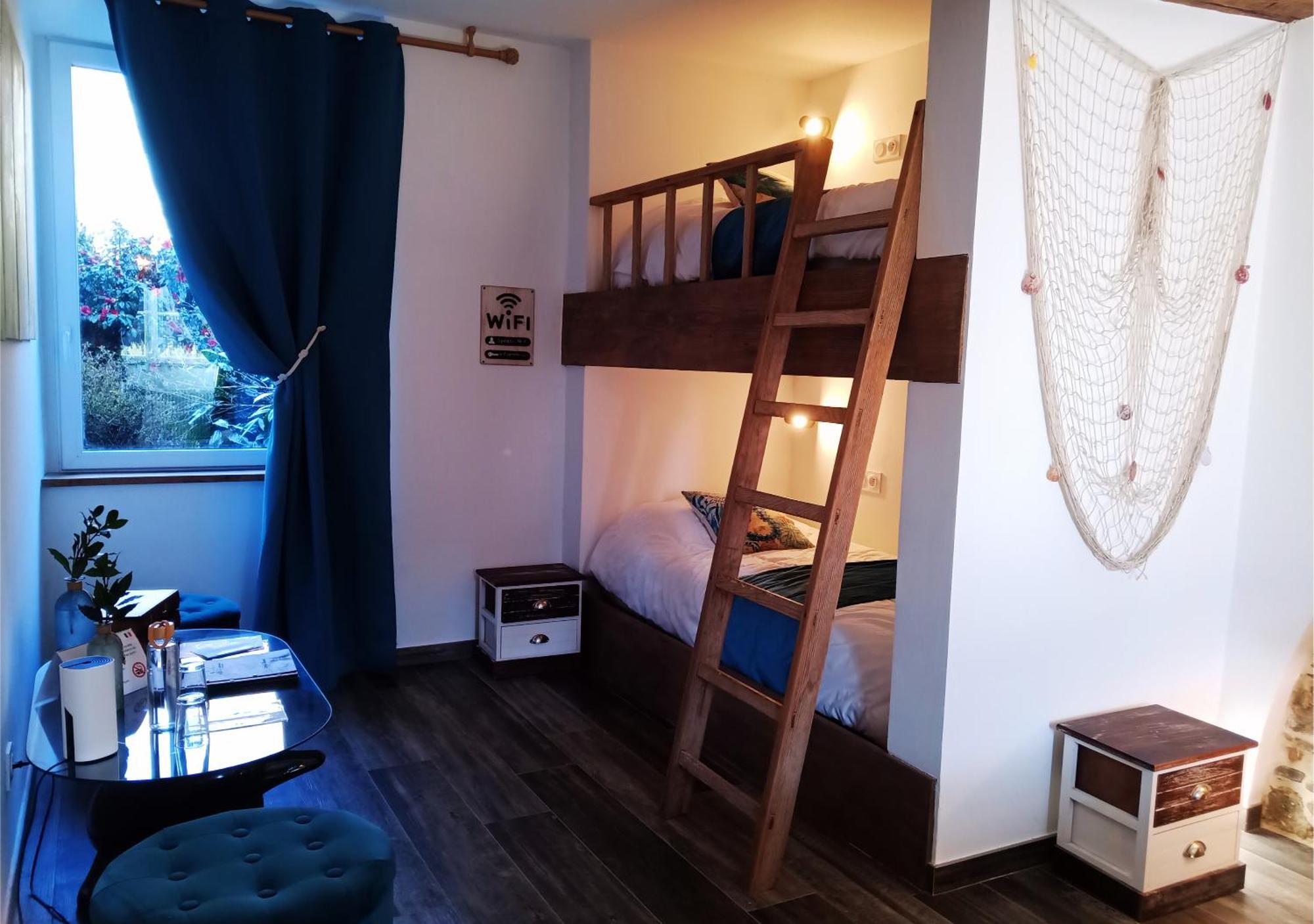 La Synchronicite - Chambres D'Hotes Saint-Sauveur-Villages Exterior photo